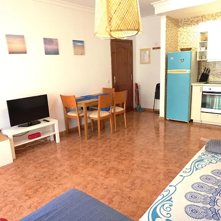 Mellow Yellow Apartament